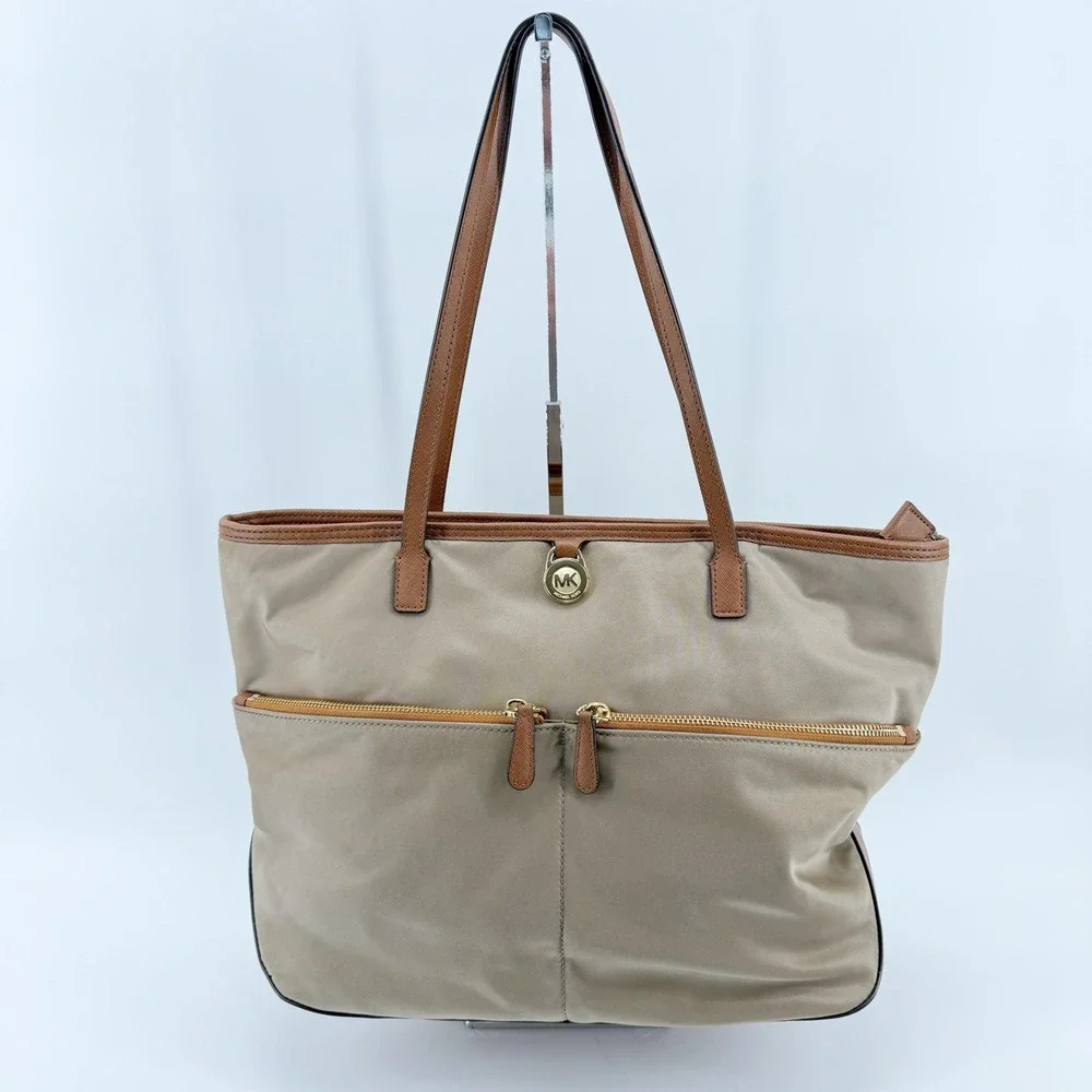 Michael Kors Dusk Kempton Medium Tote Bag Khaki Nylon Leather Trim Gold‎ Logo