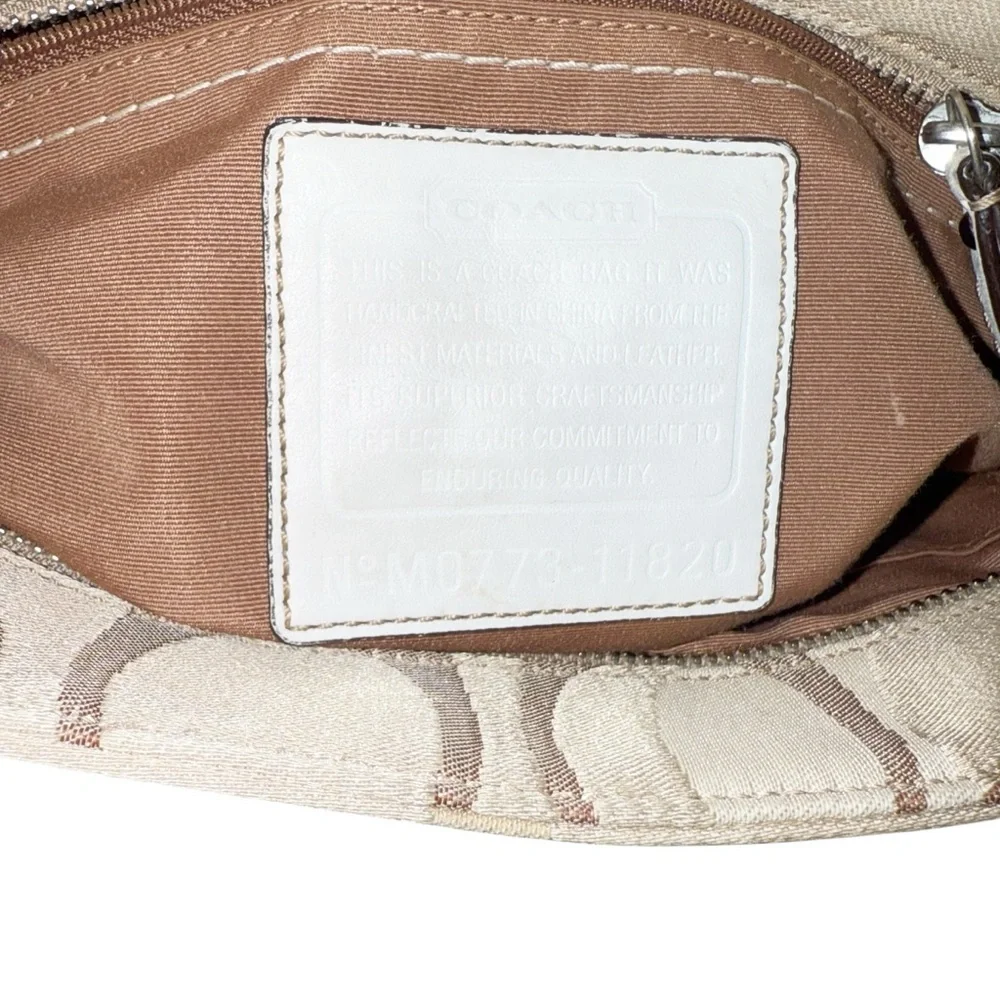 Coach signature hamptons