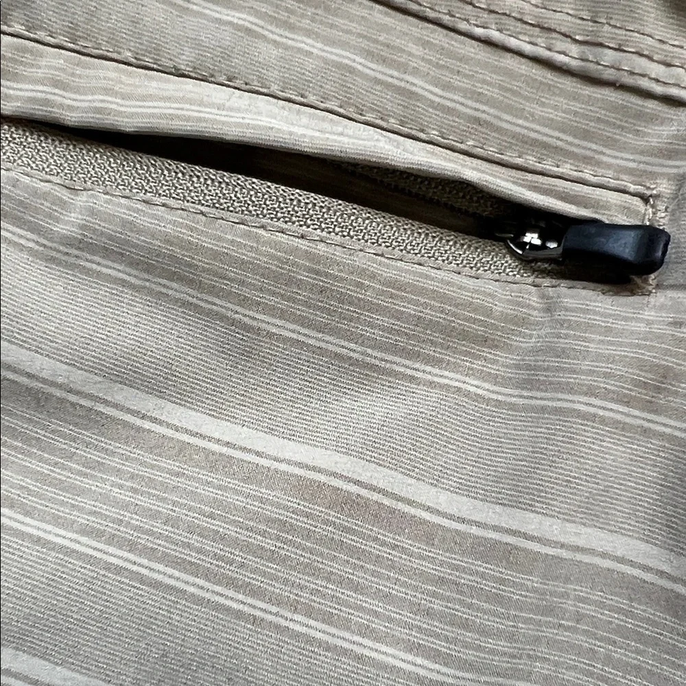 O’Neill Crossover khaki board shorts 34