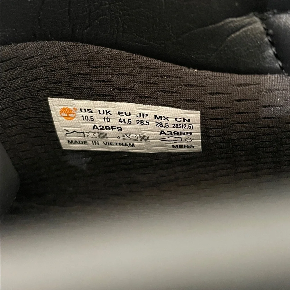 Timberland black nubuck