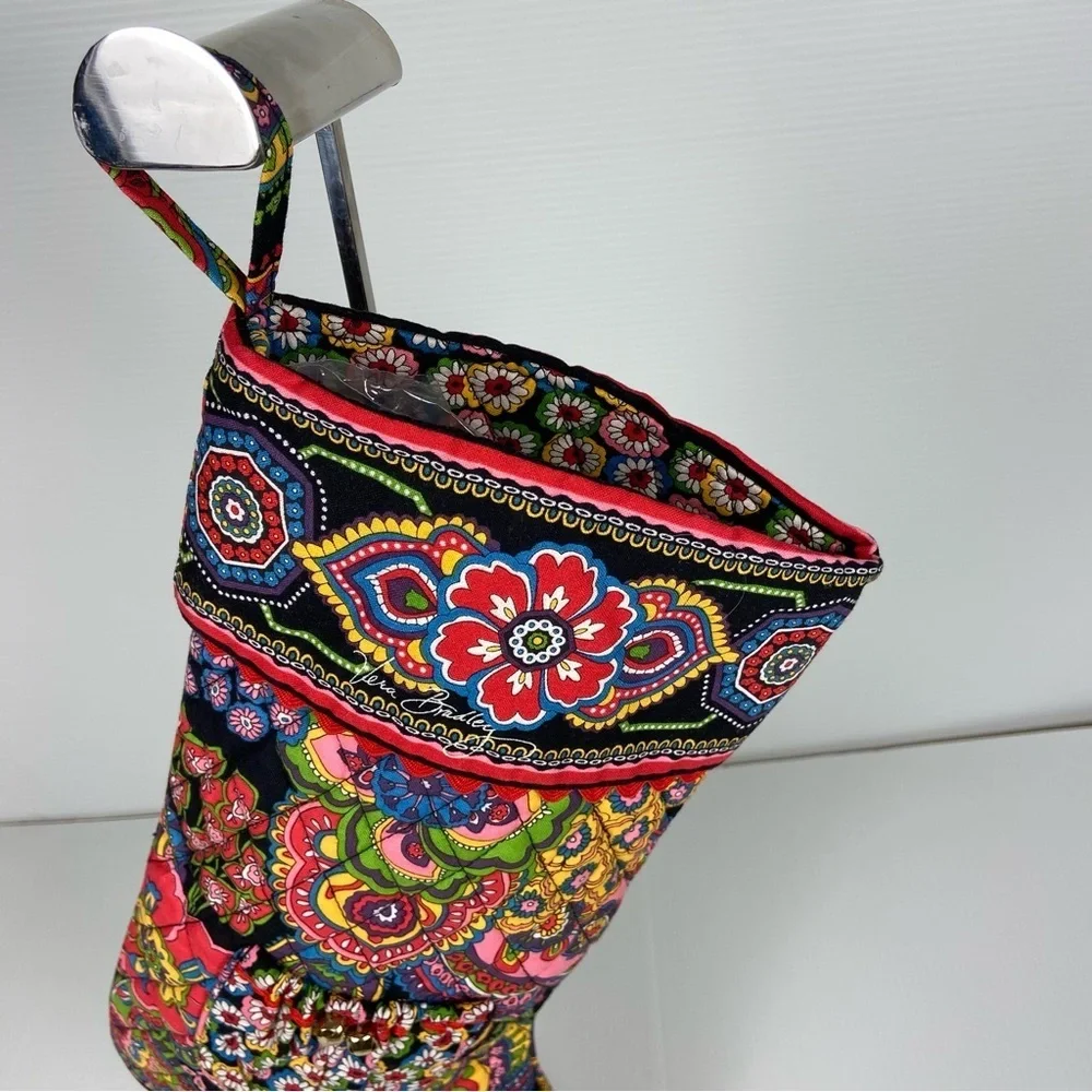 Vera Bradley brand vera