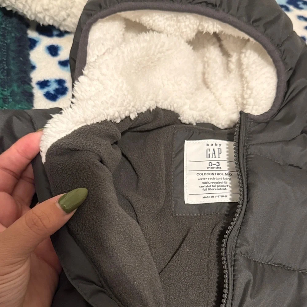 GAP warm snug