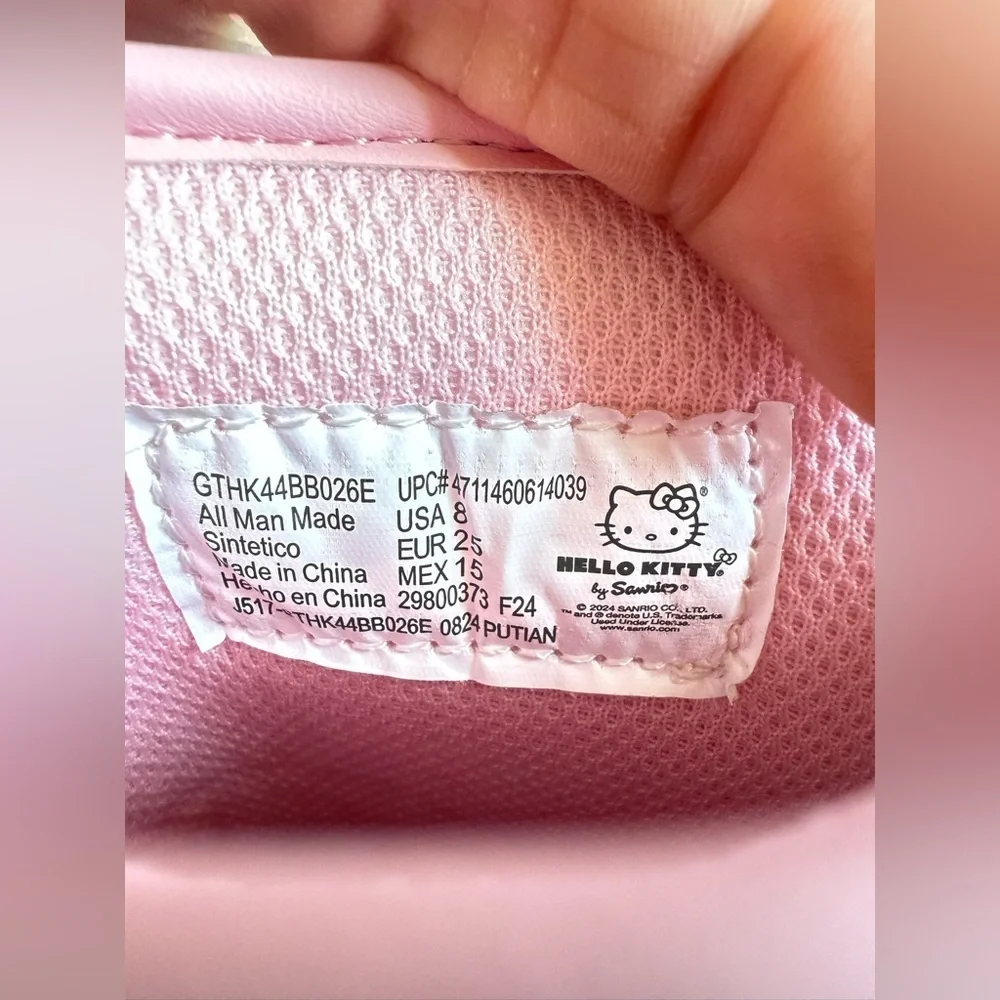 Hello Kitty hello kitty