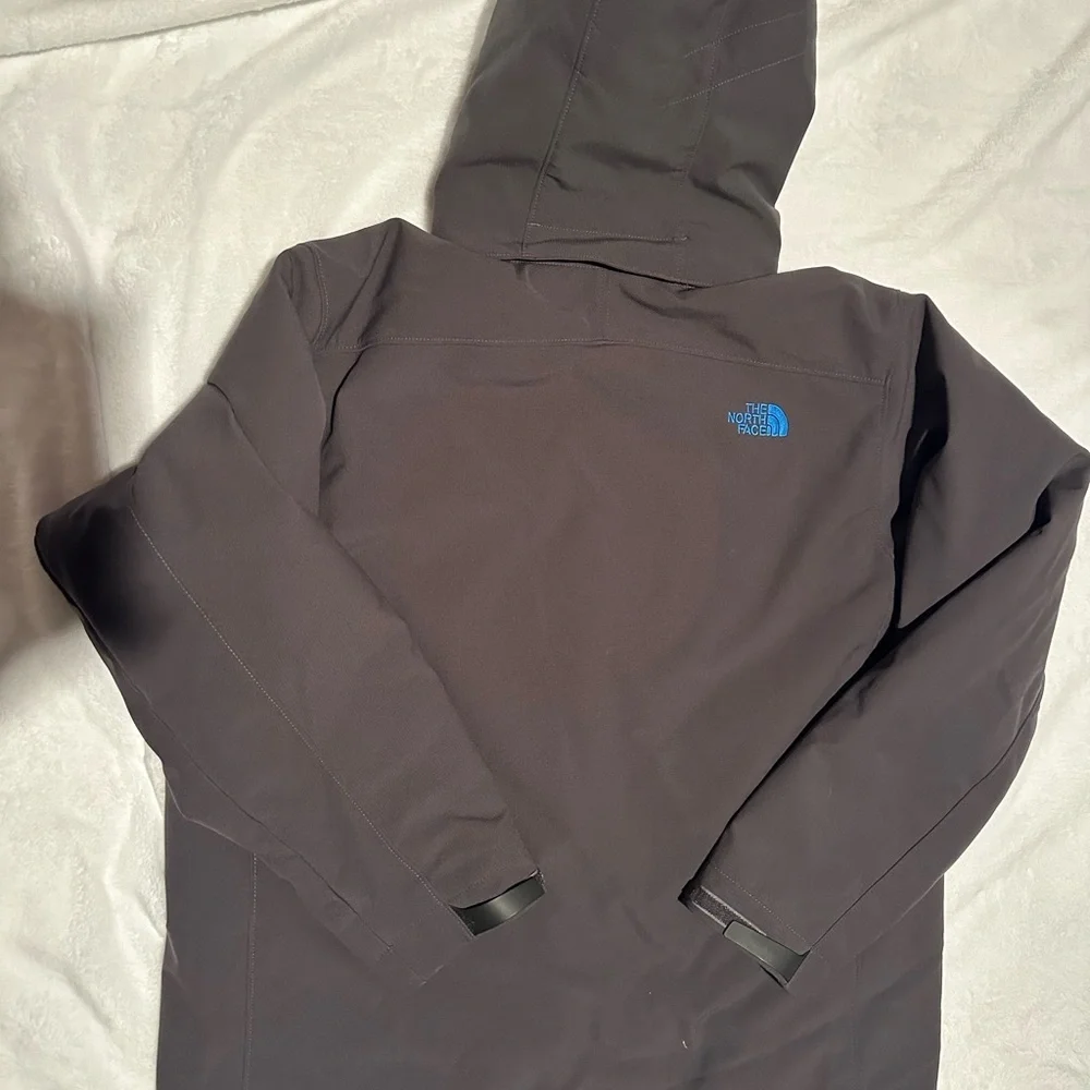 The North Face Men's Charcoal and Cobalt Performance Jacket