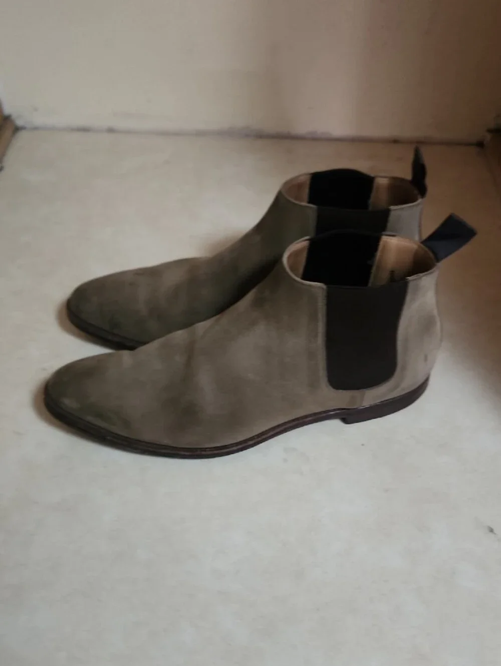 Crockett & Jones classic men