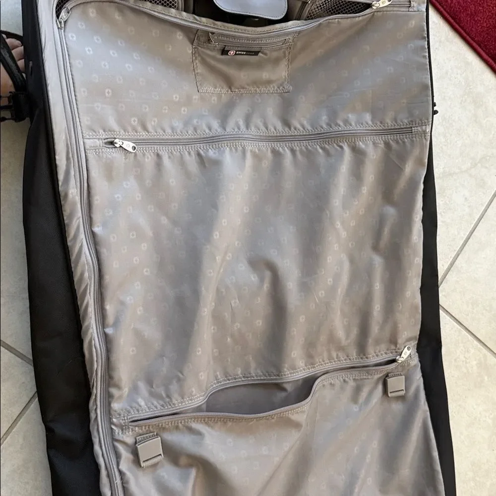 SwissGear stylish versatile