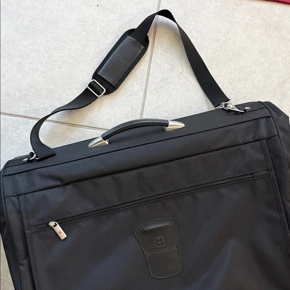 SwissGear stylish versatile
