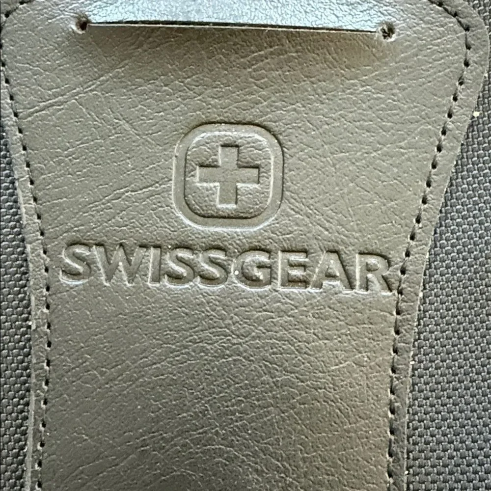 SwissGear stylish versatile