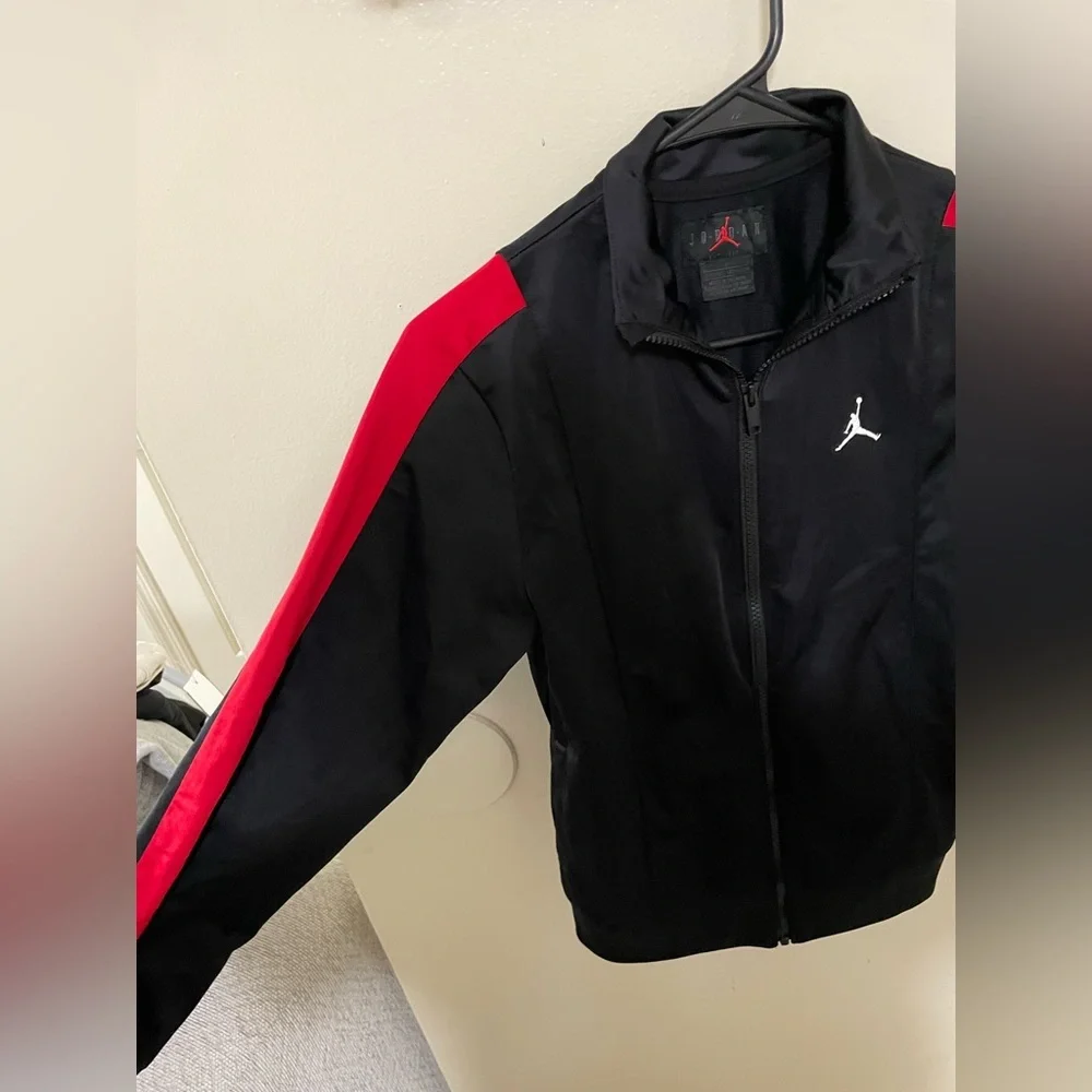 ✨Boys Nike Jordan Jacket Size Large