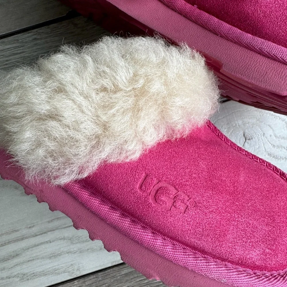 UGG soft pink