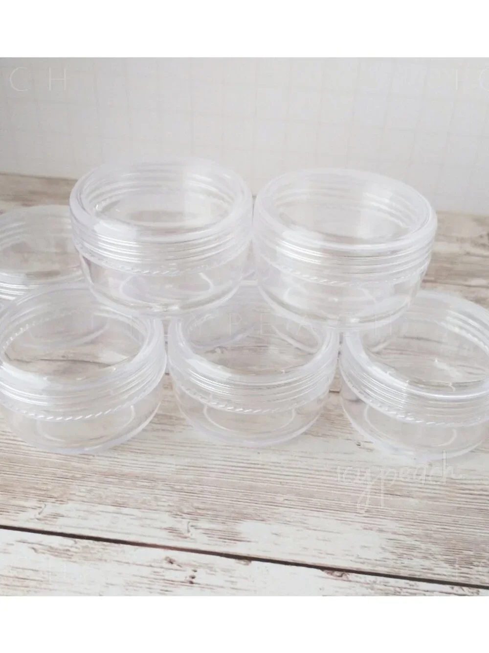 Mini Clear Plastic Jars 8 Pack 0.75oz Screw Top Lid Travel Makeup Lotion Storage