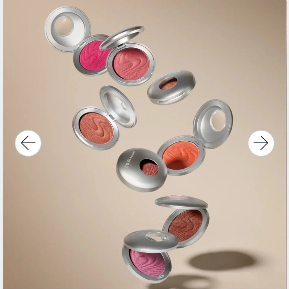 r.e.m. beauty HYPERNOVA SATIN MATTE BLUSH