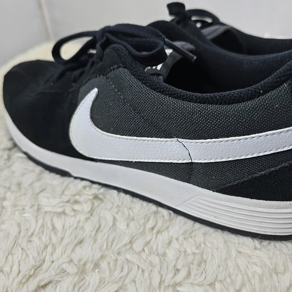 Nike golf shoes