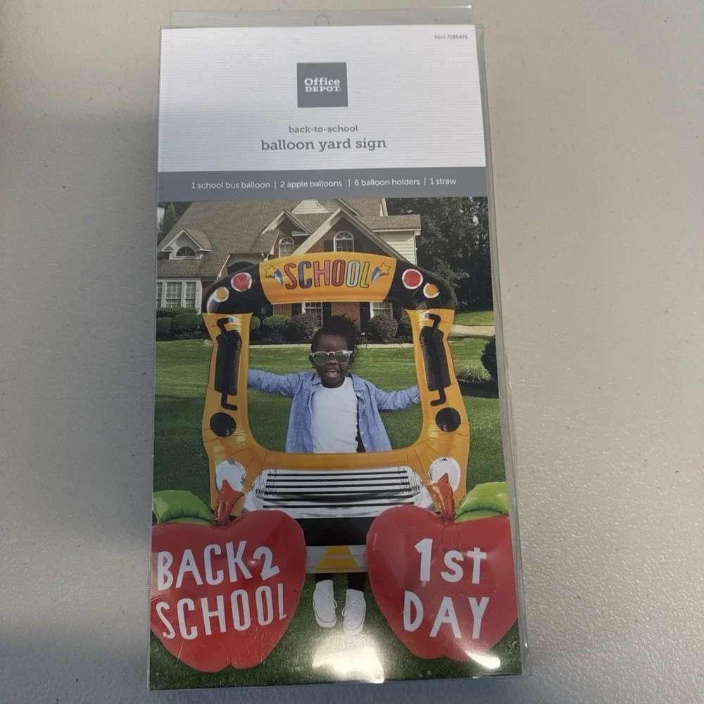 Back To School‎ Balloon Yard Sign
