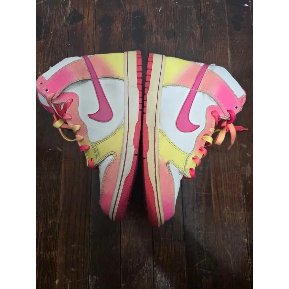 Nike pre owned