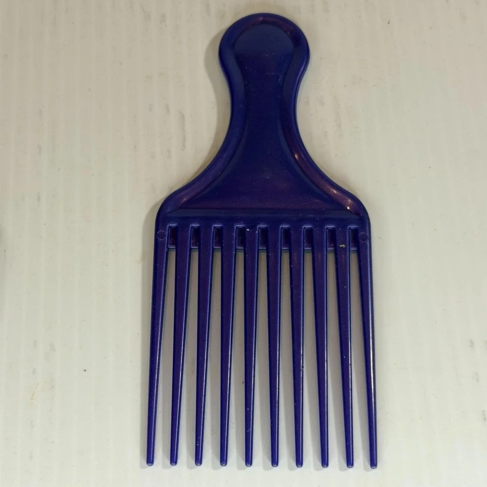 N/A vintage goody