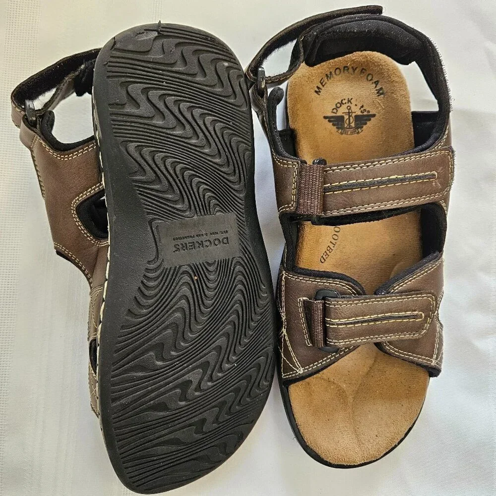Dockers these sporty
