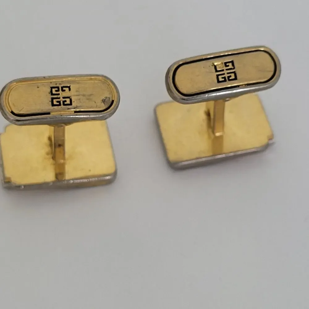 Givenchy cufflinks set