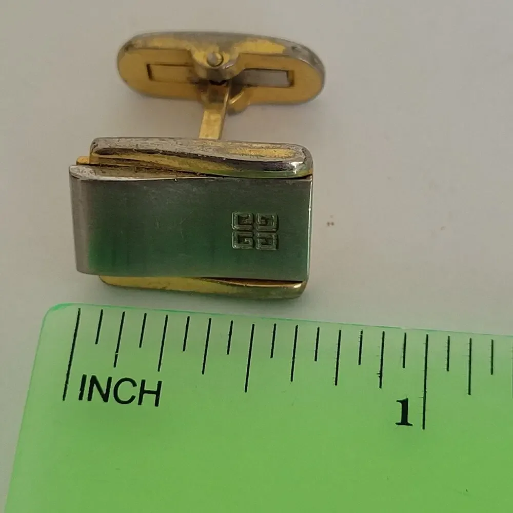 Givenchy cufflinks set