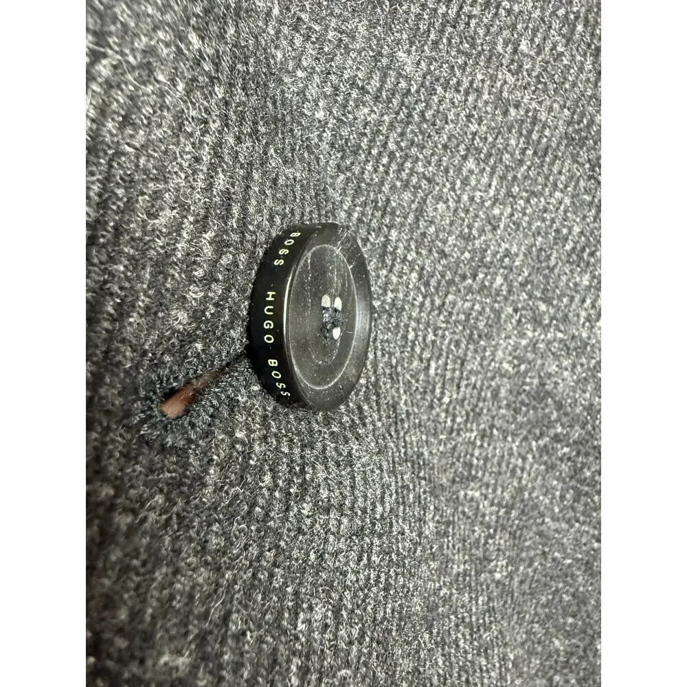 Hugo Boss coat 22