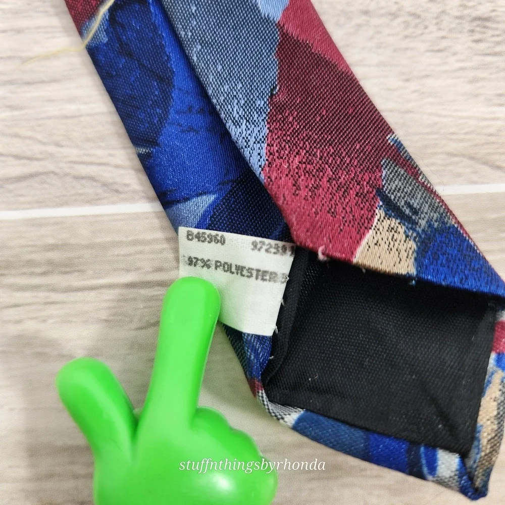 Oscar de la Renta vintage necktie