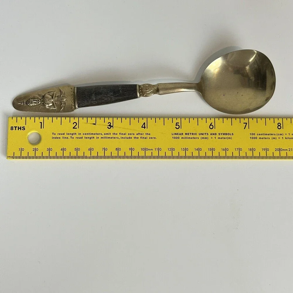 Samran pieces included