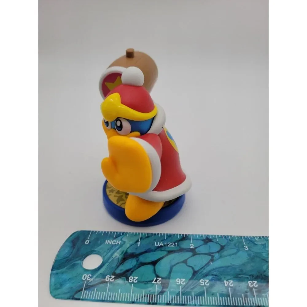 Nintendo amiibo figure (Kirby series‎ King Dedede)