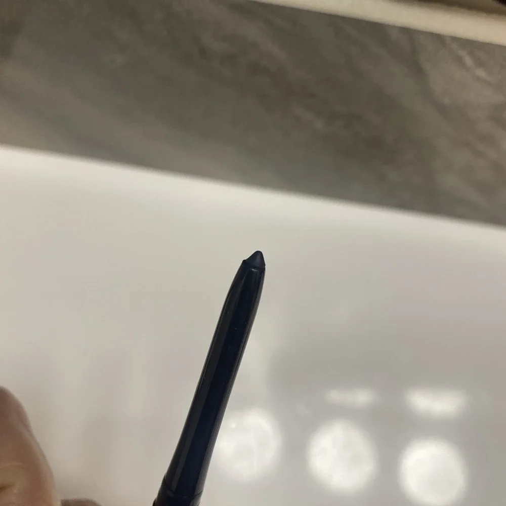 Rimmel London hello am