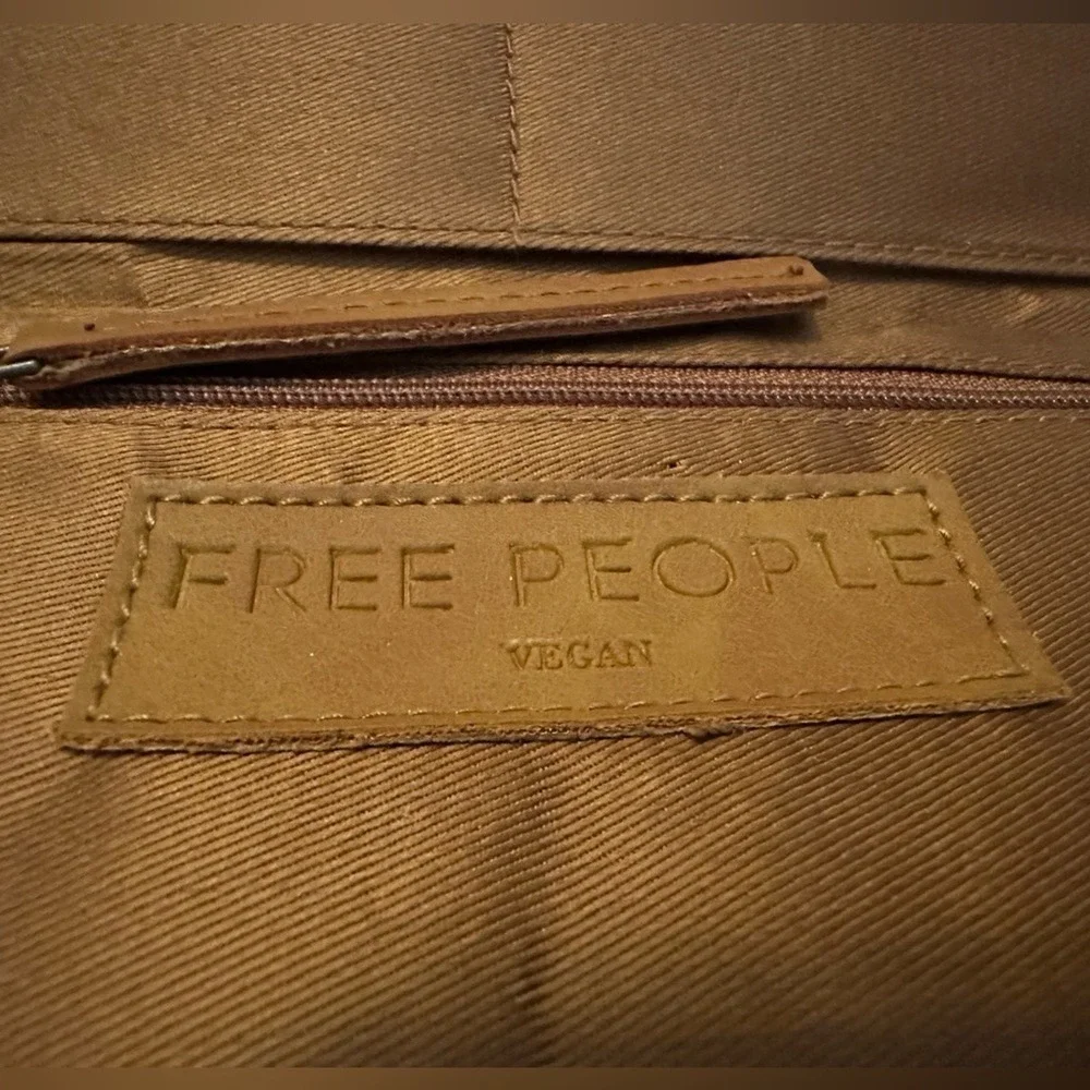 Free People new tag
