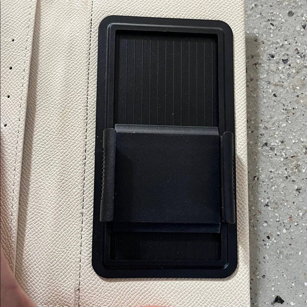 None phone holder