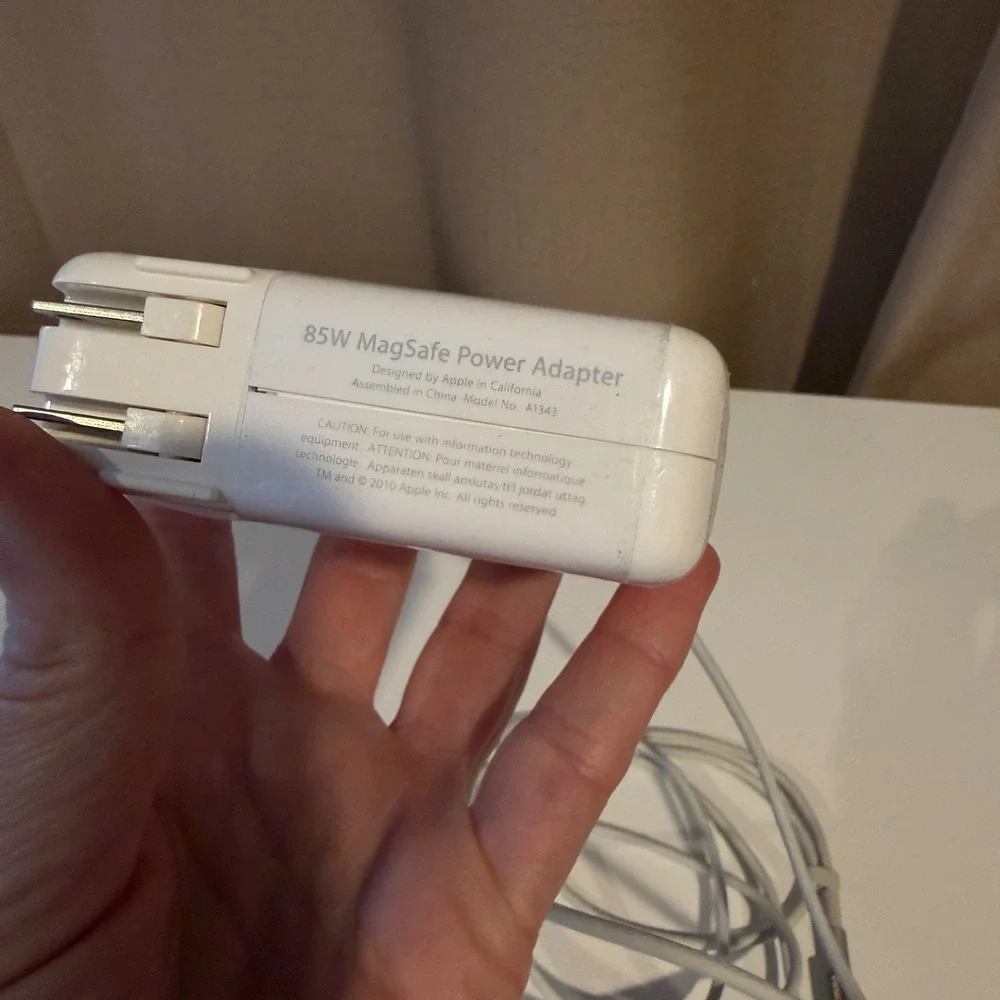 Apple 85w magsafe