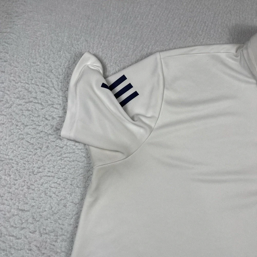 adidas underarm discoloration
