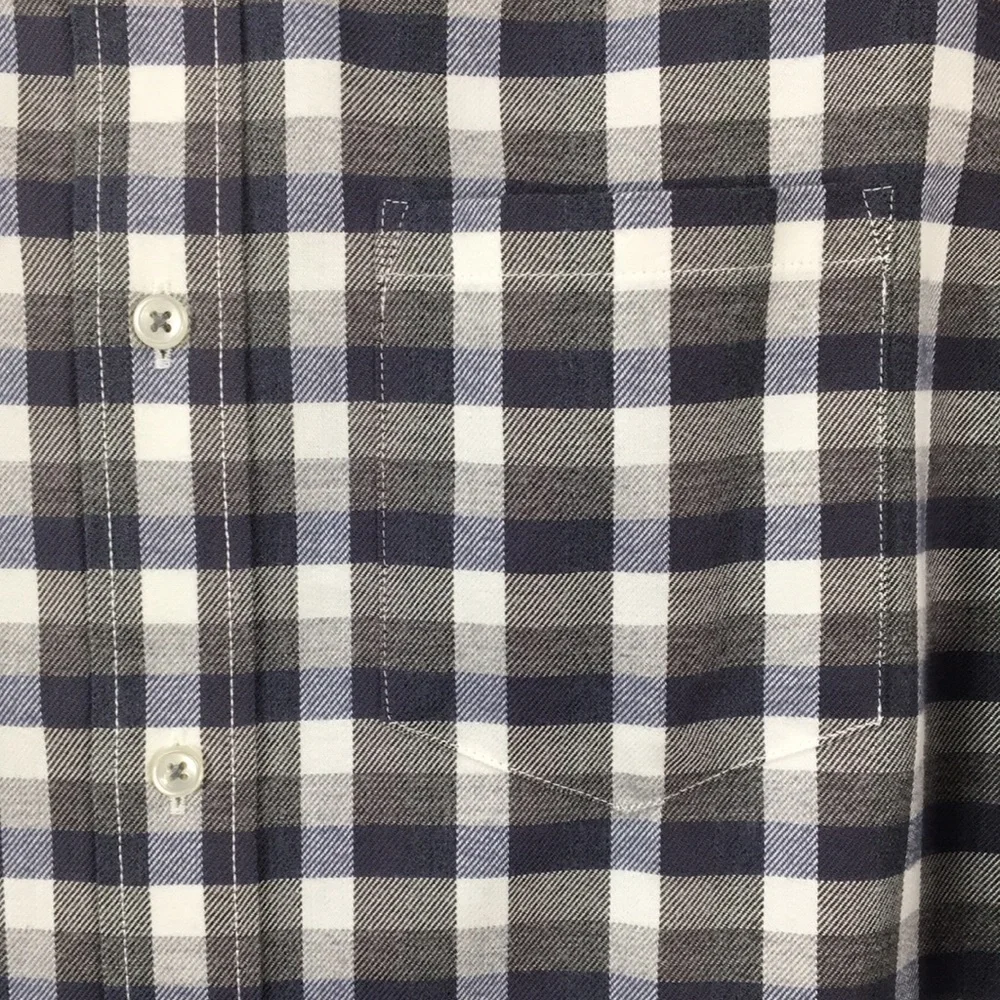 Banana Republic Luxe Slim Fit Mens long Sleeve Button Flannel Size XS NWT