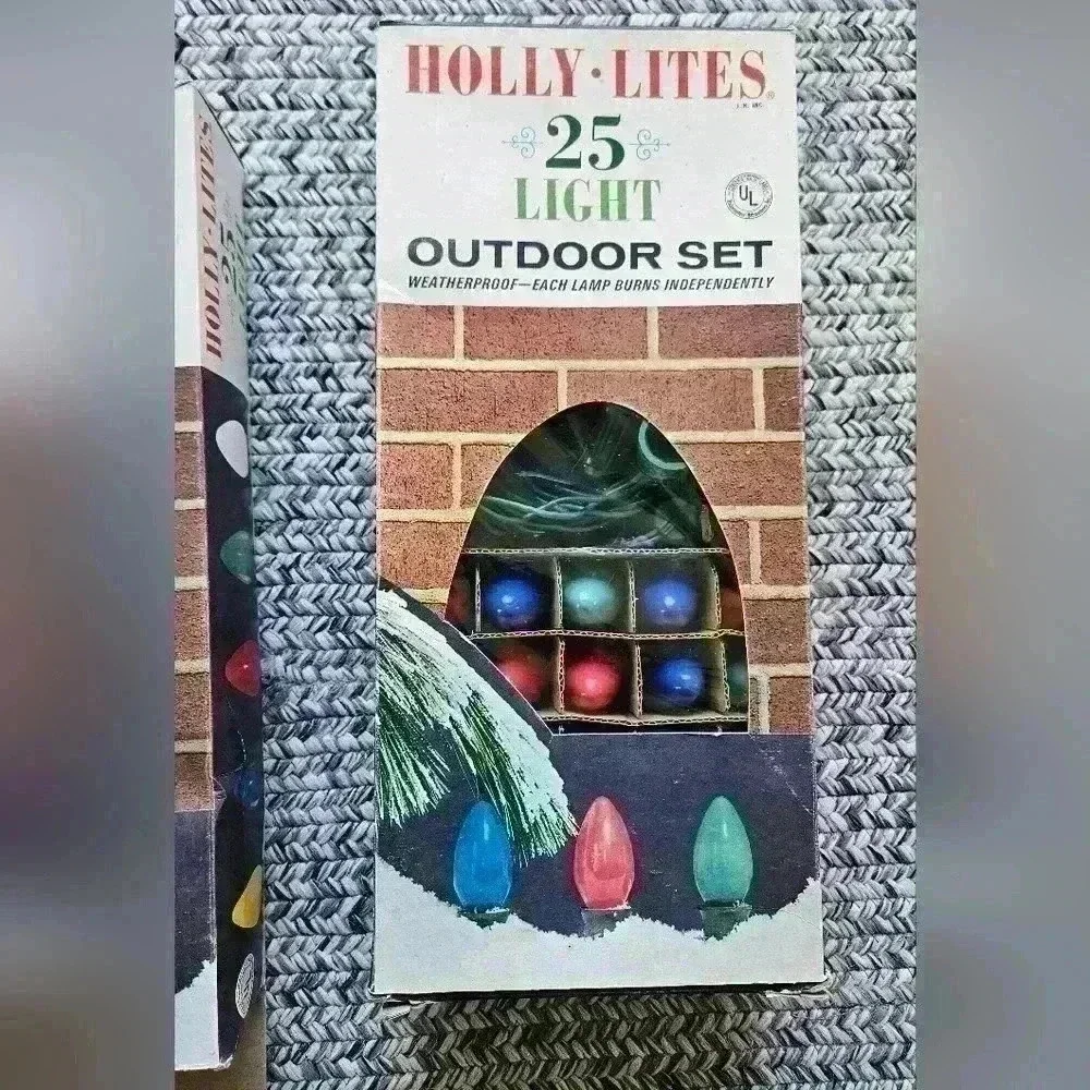 Holly Lites boxes 25