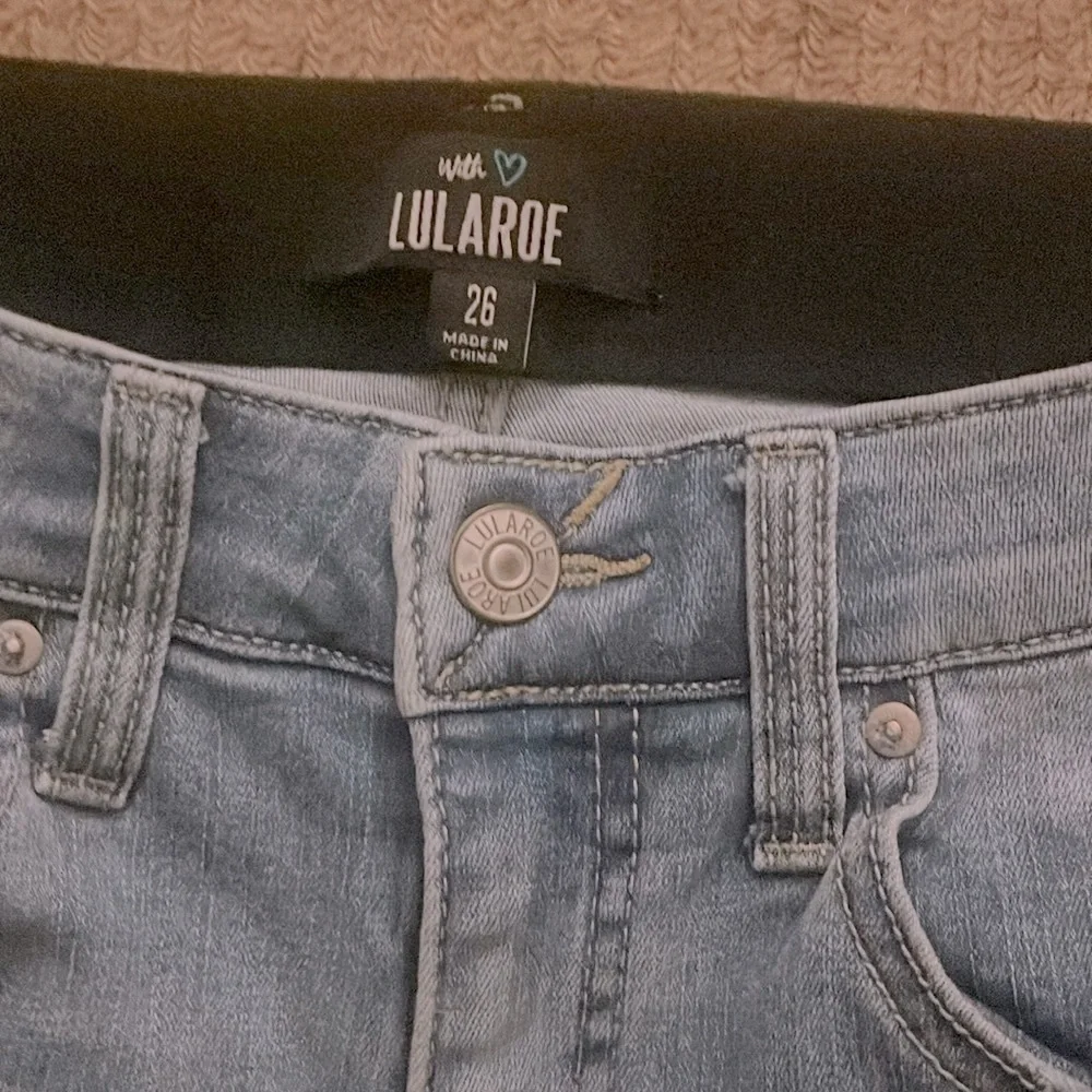 LuLaRoe new distressed cute