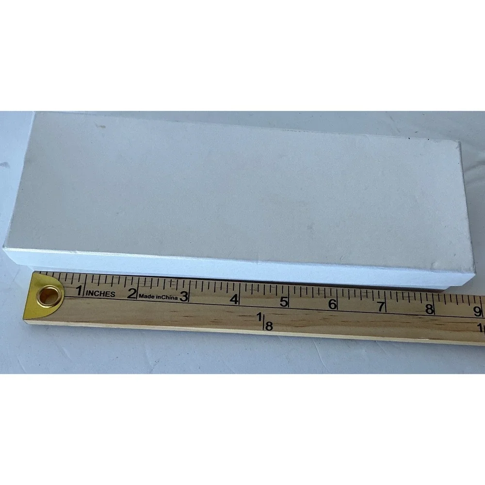 Unbranded elegant cake