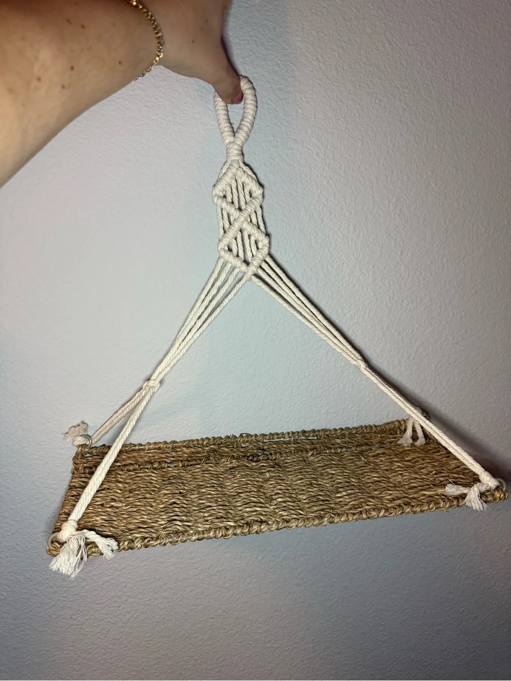 N/A decorative macramé