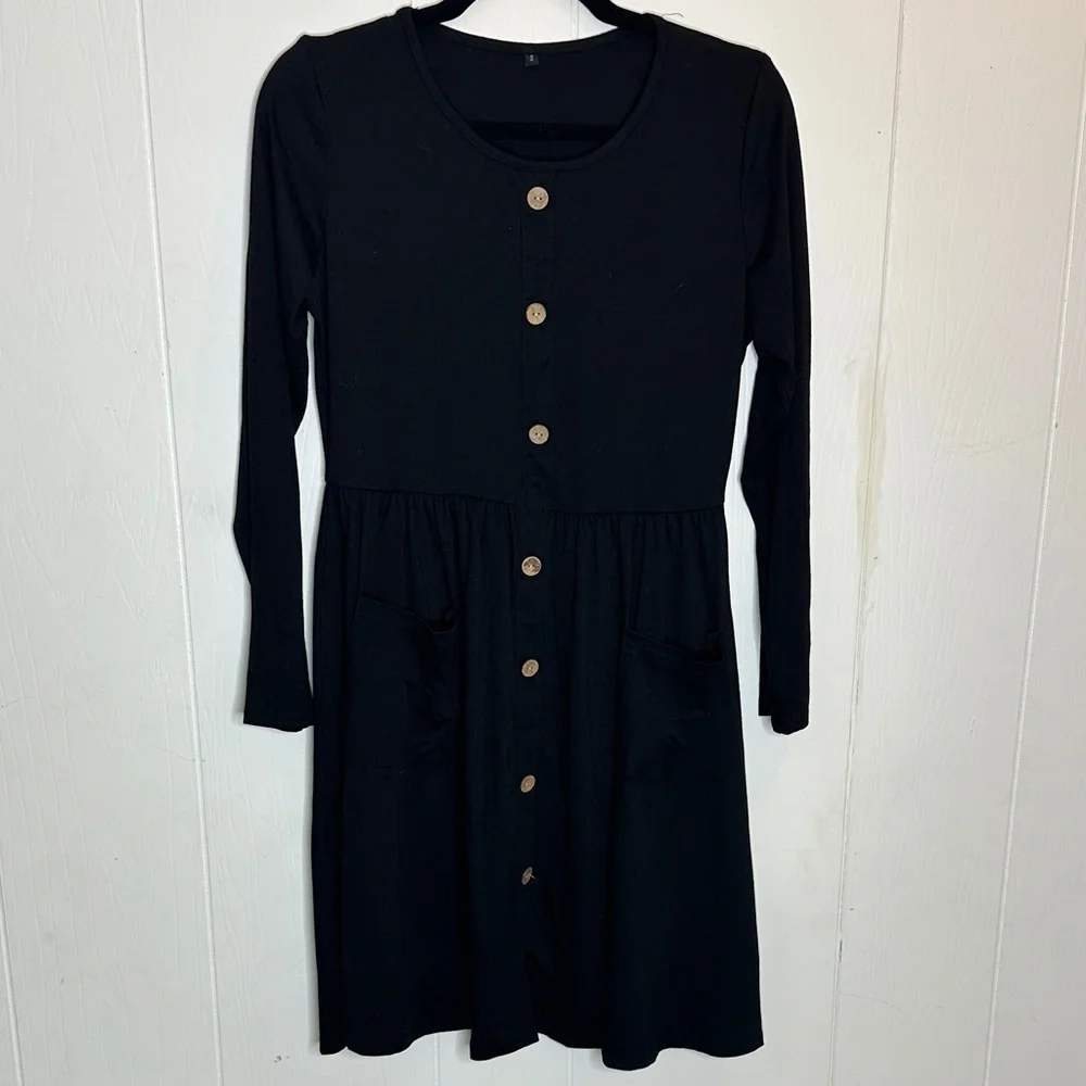 Source Unknown casual black