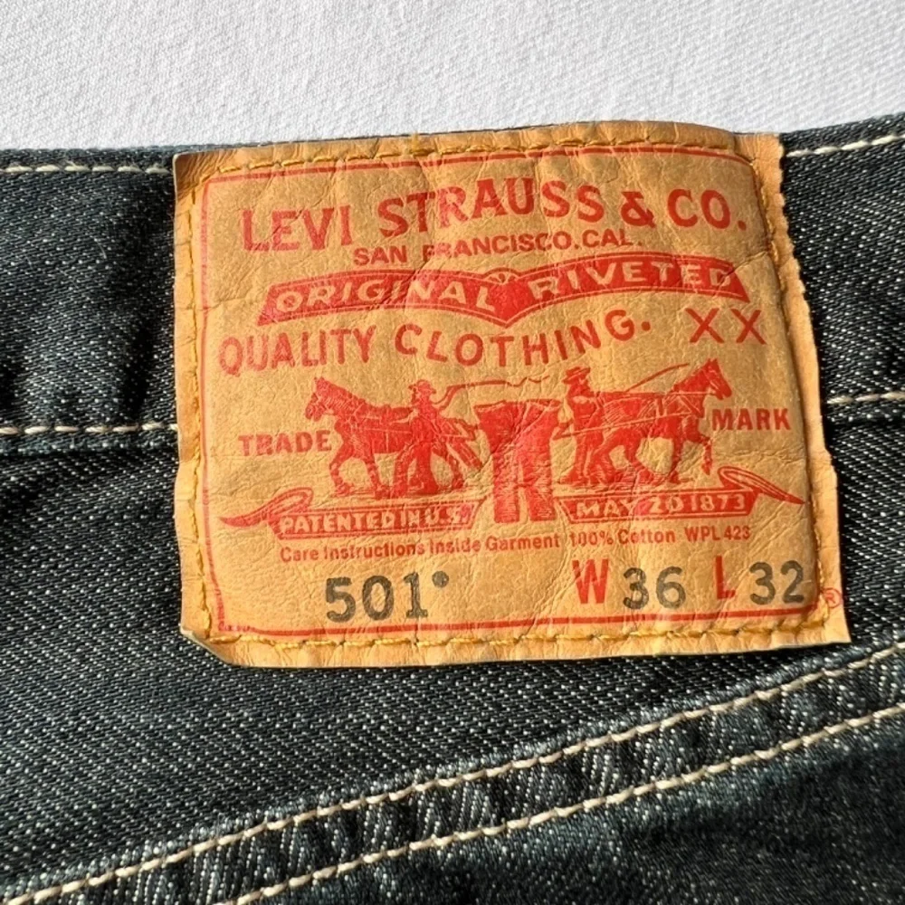 Levis 501’s 36x32