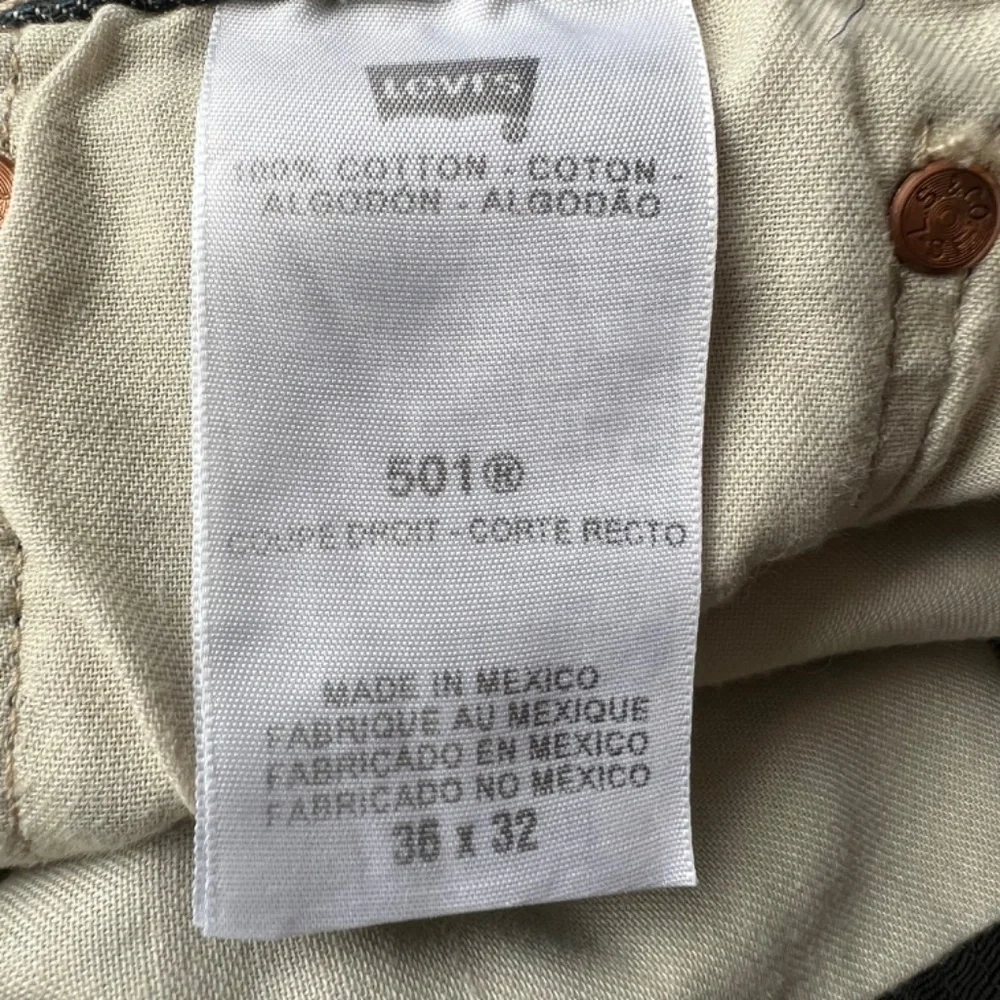 Levis 501’s 36x32