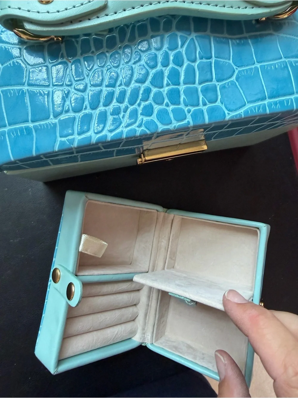 None stylish turquoise