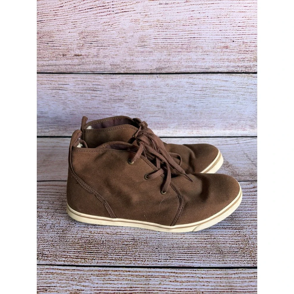 UGG Australia eyelets ugg