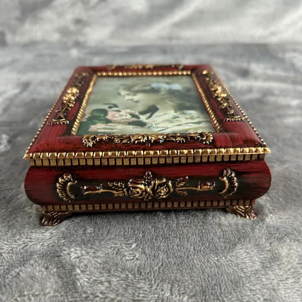 N/A vintage style