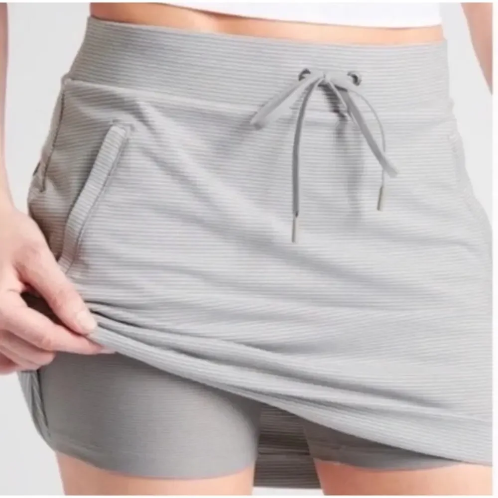 Athleta modern metro