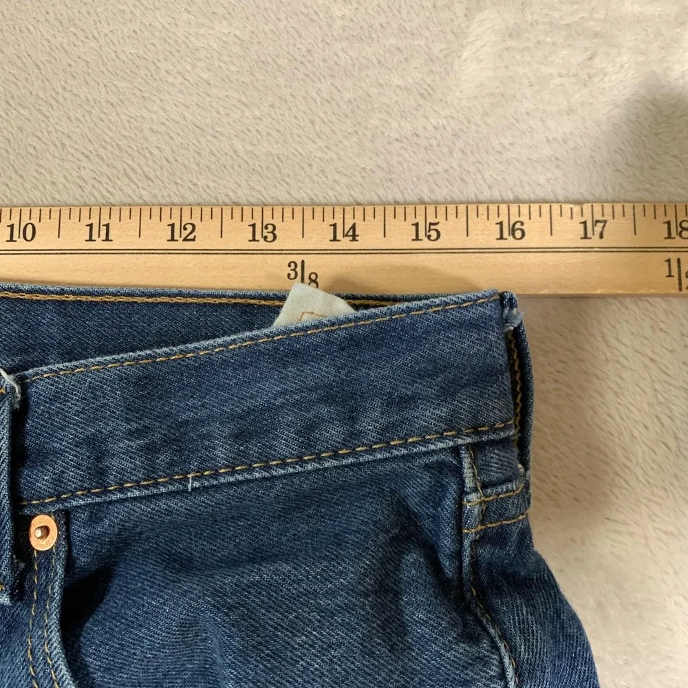 Levis thanks so