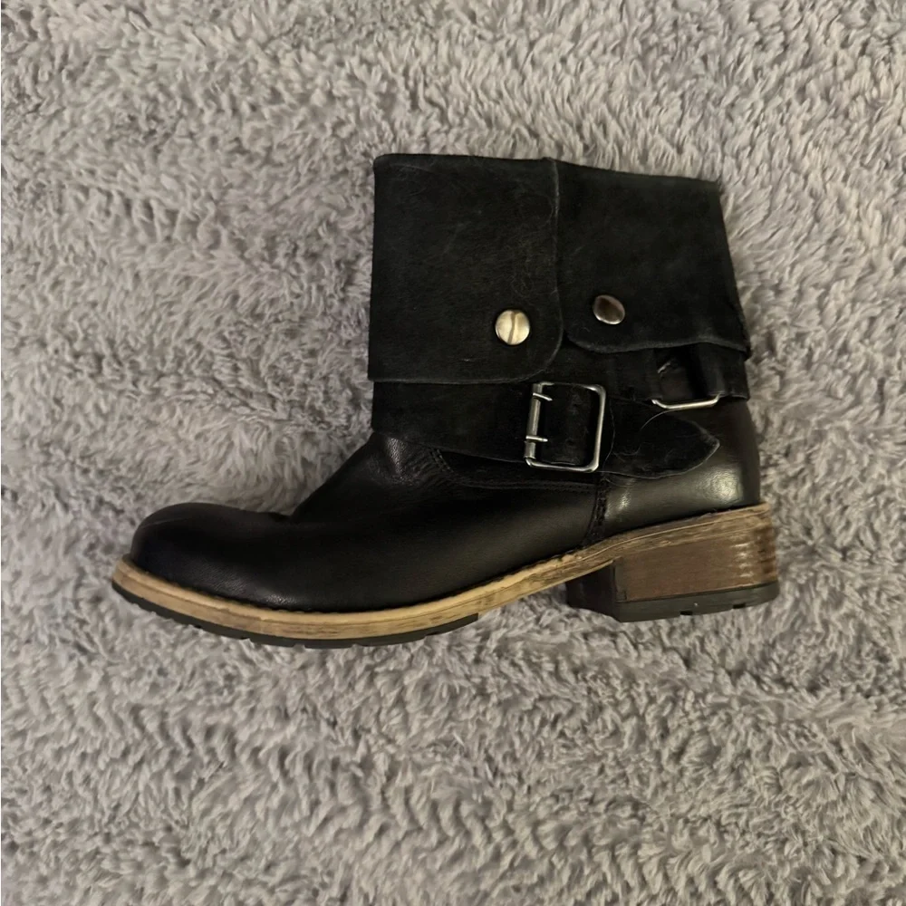 Clarks step out