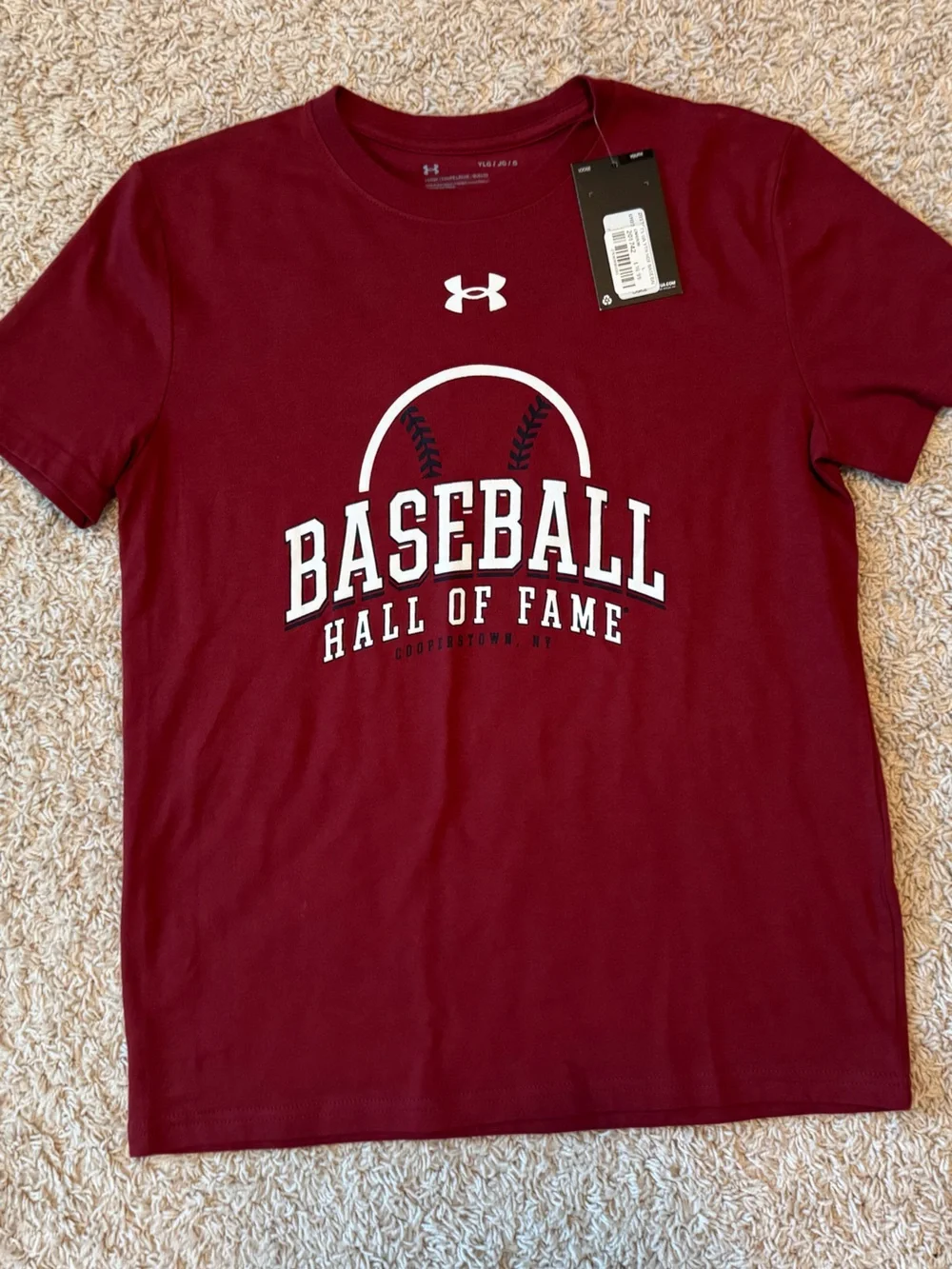 NWT Under Armour Maroon Baseball Hall of Fame Graphic Tee, youth L