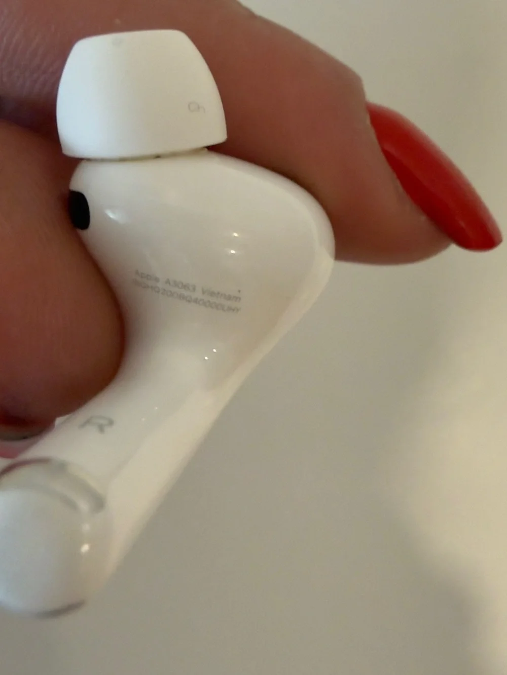 APPLE AirPod pro Wireless RIGHT Earbud headphones White