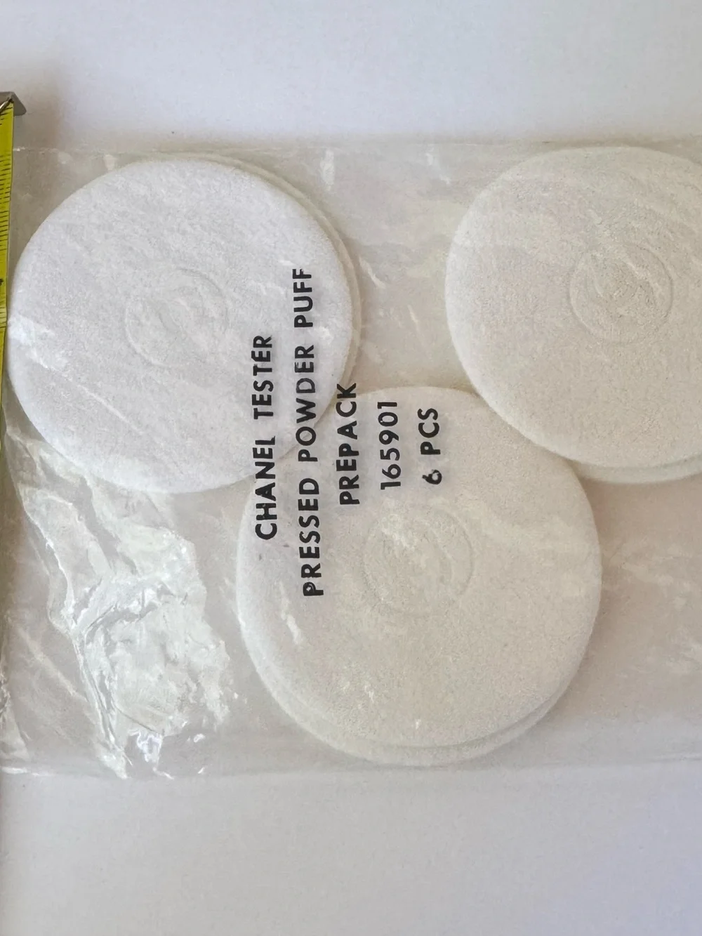 CHANEL White Round Pressed Powder Puffs Pack of 6