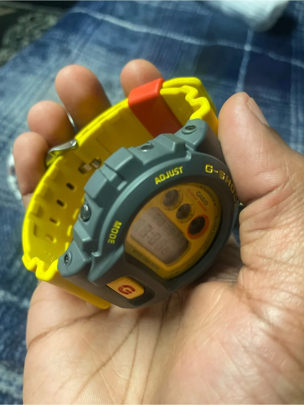 Casio bold yellow